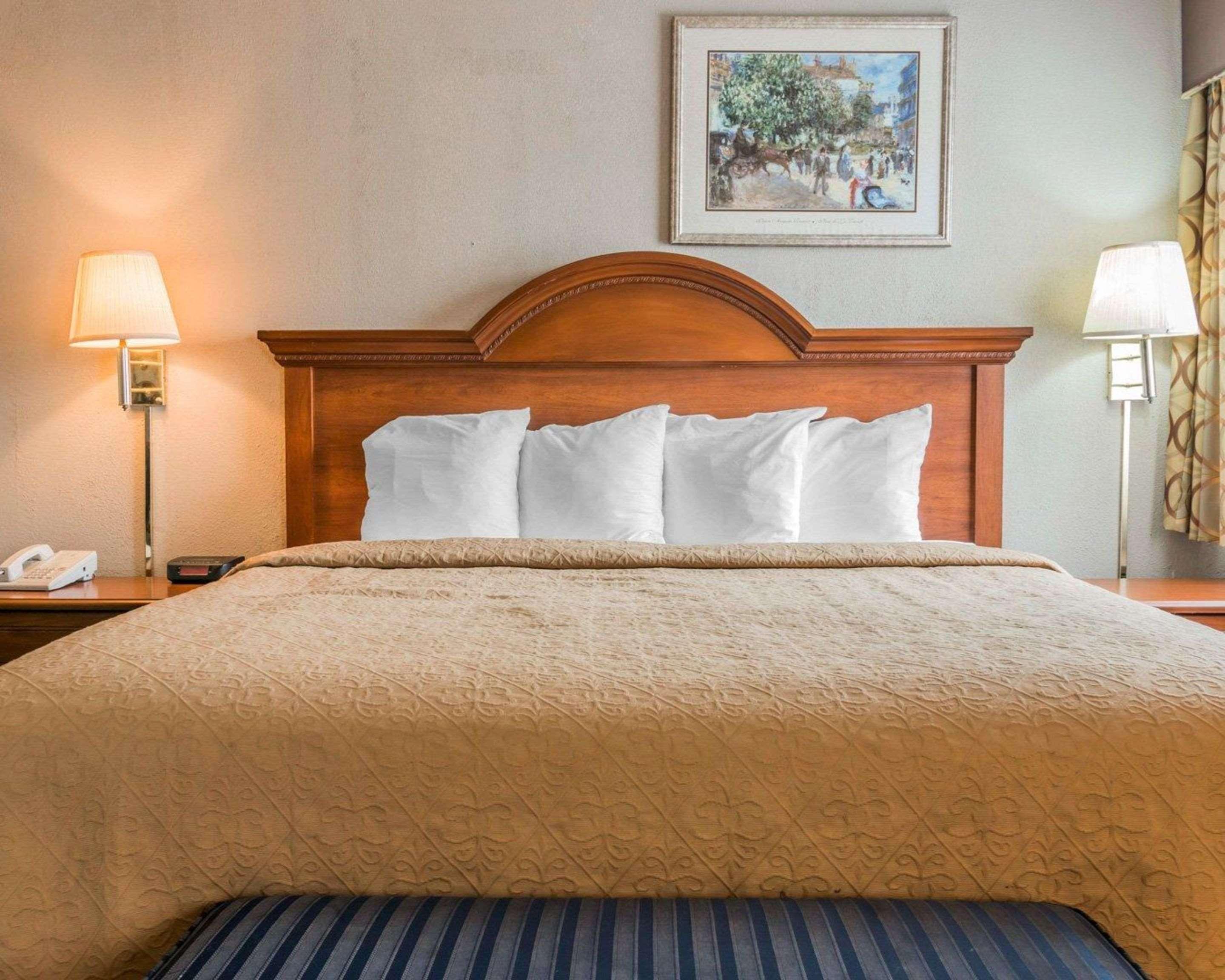 Quality Inn Grand Rapids North Walker Dış mekan fotoğraf